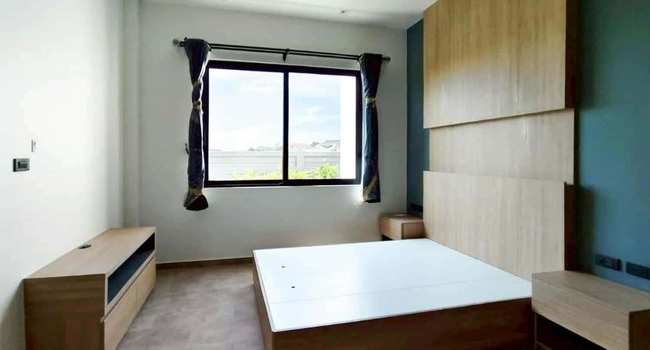 For sale 3 bedrooms villa in Hua Hin, Prachuap Khiri Khan