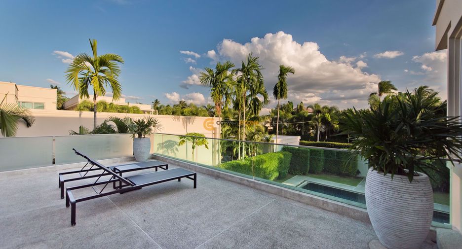 For rent 5 bedrooms house in Bang Lamung, Chonburi