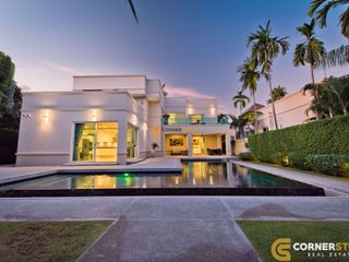 Haus zur Miete mit 5 Zimmer in Bang Lamung, Chonburi