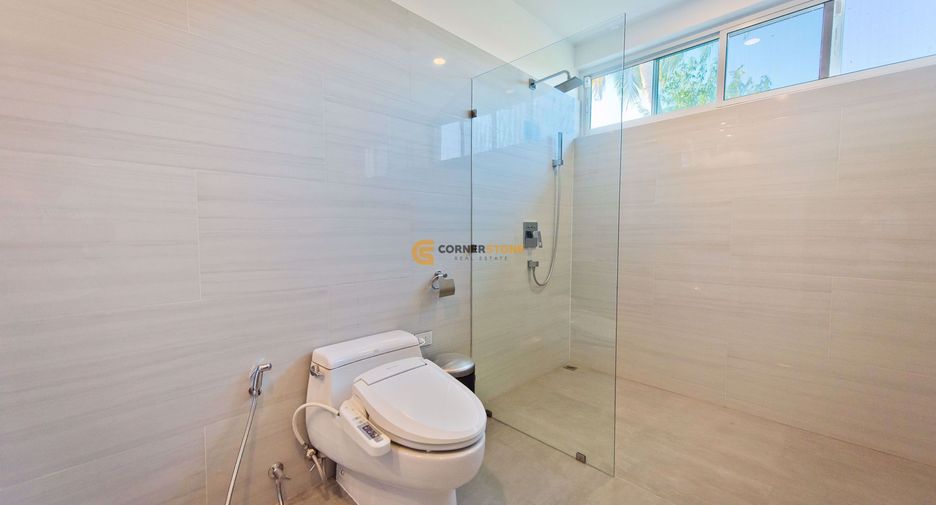 For rent 5 bedrooms house in Bang Lamung, Chonburi
