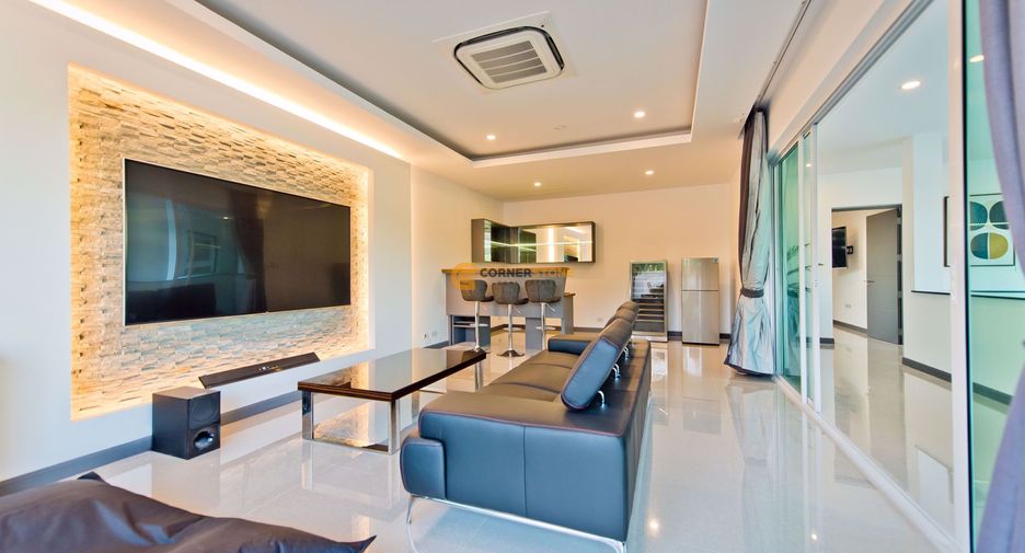 For rent 5 bedrooms house in Bang Lamung, Chonburi