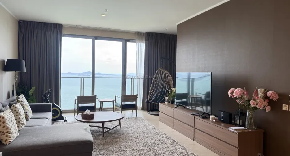 For rent and for sale 3 bedrooms condo in Bang Lamung, Chonburi