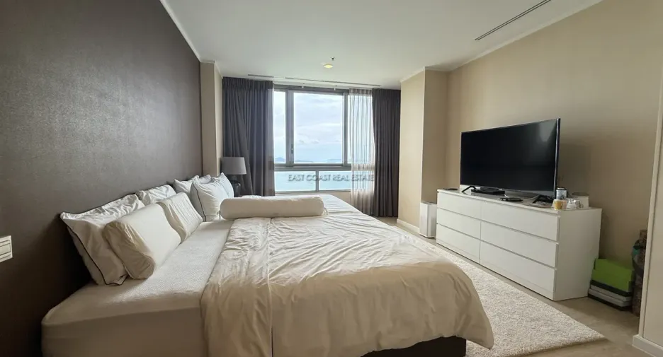 For rent and for sale 3 bedrooms condo in Bang Lamung, Chonburi