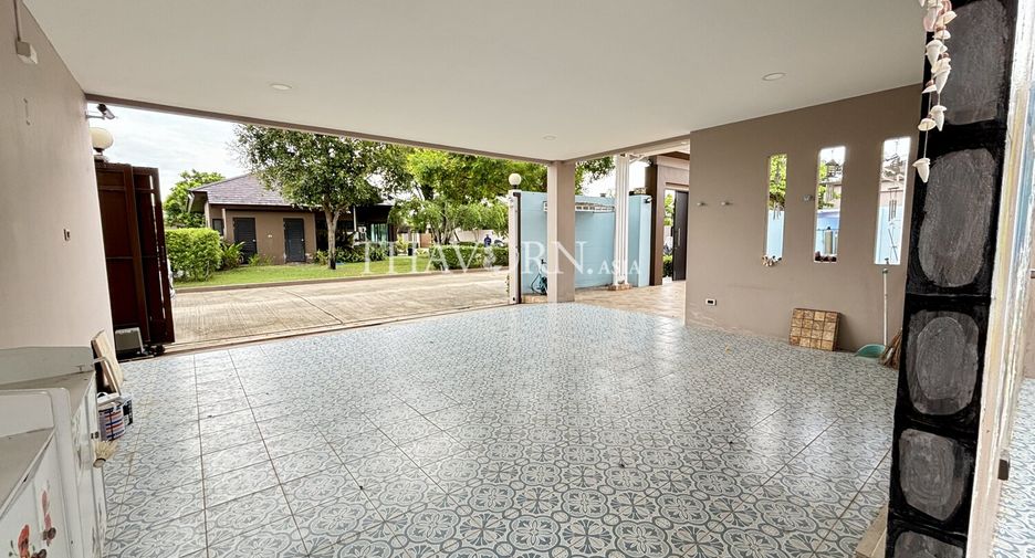 À vendre 5 chambres maison à Bang Lamung, Chonburi