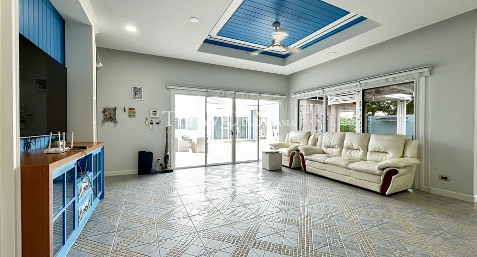 À vendre 5 chambres maison à Bang Lamung, Chonburi