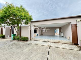 For sale 5 bedrooms house in Bang Lamung, Chonburi