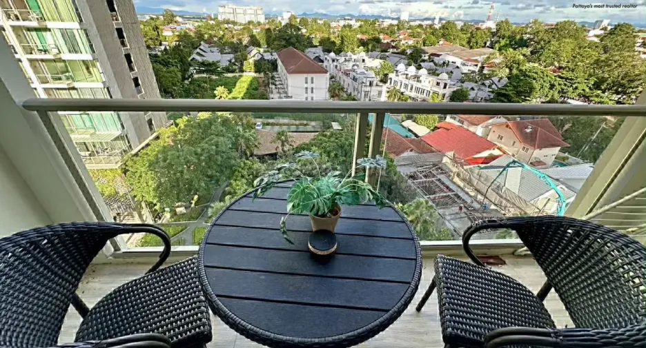 For rent and for sale 1 bed condo in Bang Lamung, Chonburi