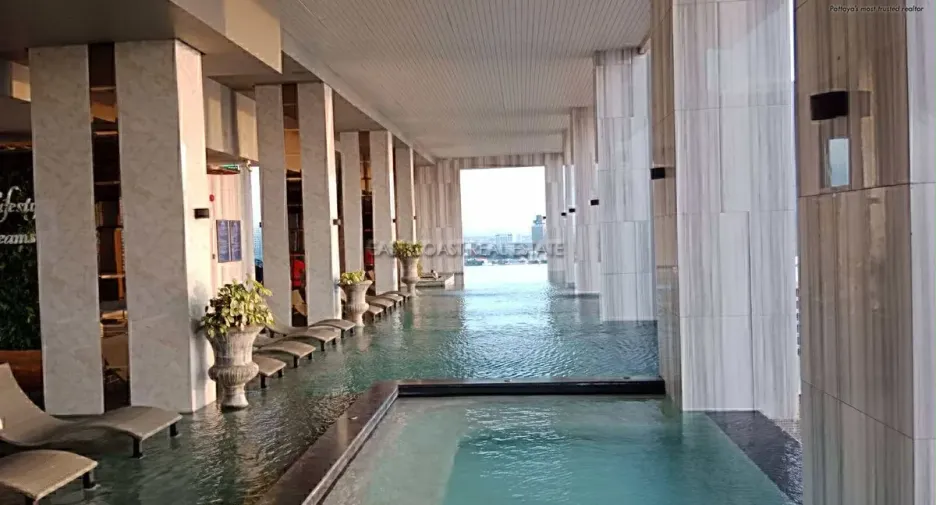 For rent and for sale 1 bed condo in Bang Lamung, Chonburi