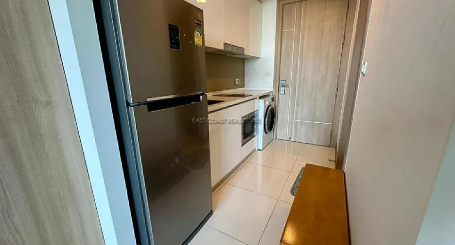 For rent and for sale 1 bed condo in Bang Lamung, Chonburi