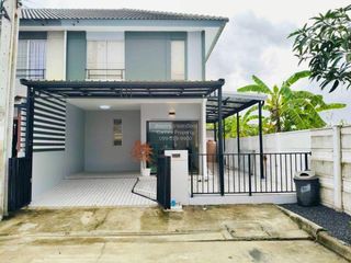 For sale 3 bedrooms townhouse in Lat Krabang, Bangkok