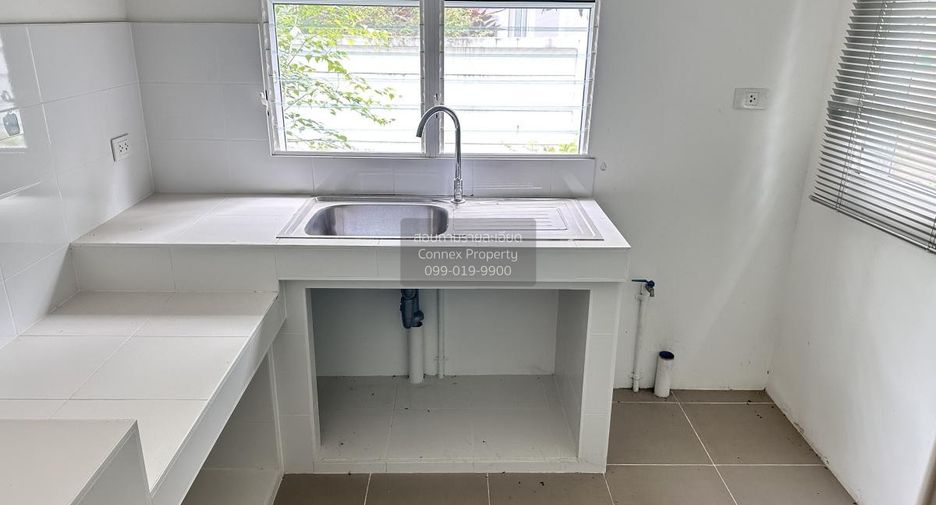For sale 3 ベッドルーム house in Mueang Nakhon Ratchasima, Nakhon Ratchasima