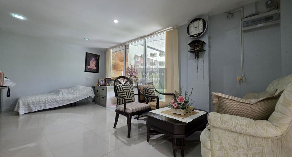 For sale 6 bedrooms house in Bang Kruai, Nonthaburi
