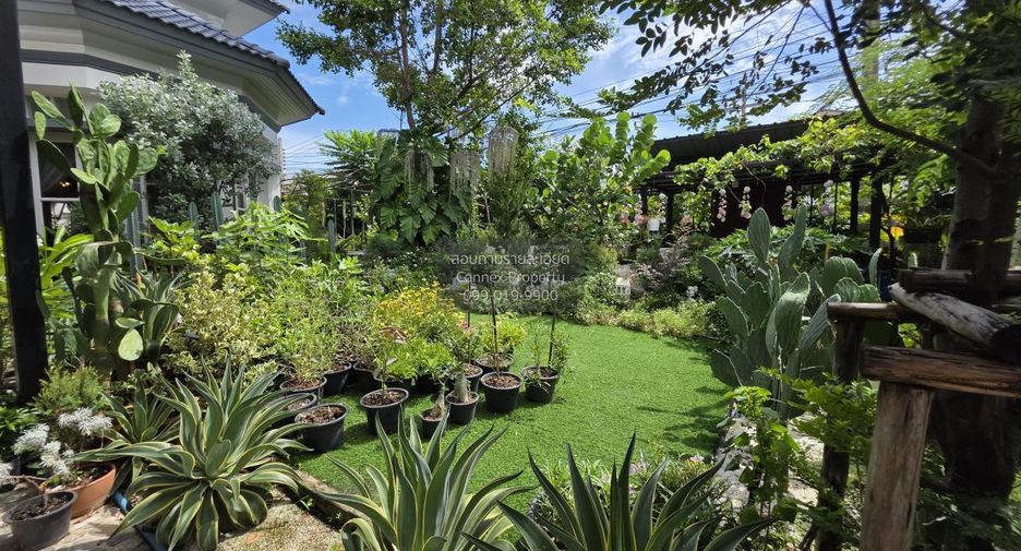 For sale 6 bedrooms house in Bang Kruai, Nonthaburi