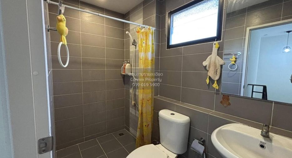 For sale 3 bedrooms townhouse in Prawet, Bangkok