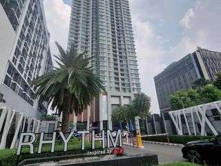 出售 1 卧室 公寓 在 Huai Khwang, 曼谷