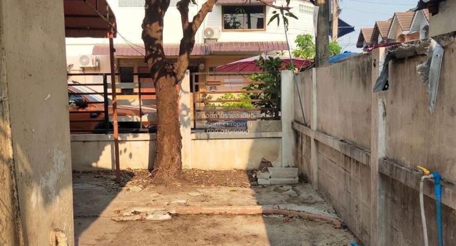 For sale 3 bedrooms house in Don Mueang, Bangkok