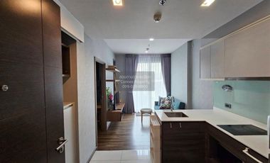 For sale 1 bed condo in Watthana, Bangkok