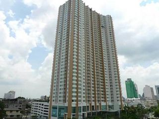 À vendre 1 chambre condo à Khlong San, Bangkok