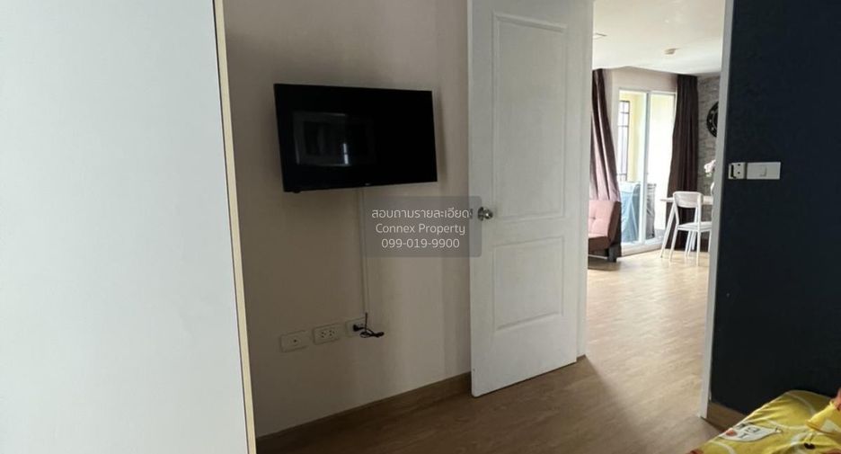 For sale 2 bedrooms condo in Phra Khanong, Bangkok