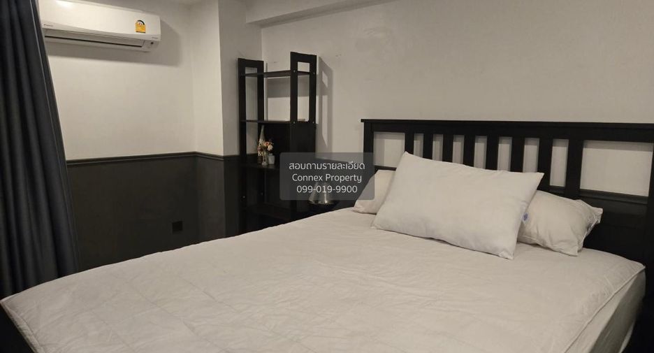 For sale 1 Beds condo in Sathon, Bangkok