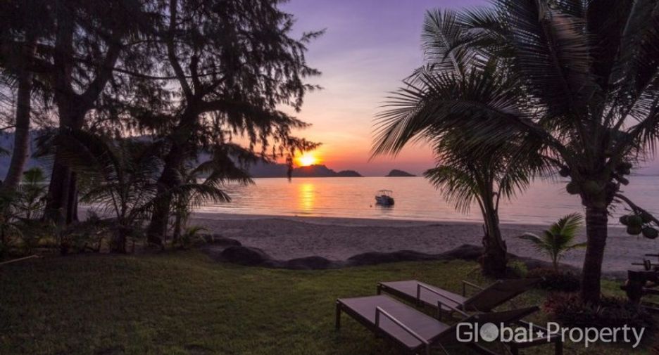 For sale 4 bedrooms house in Ko Chang, Trat