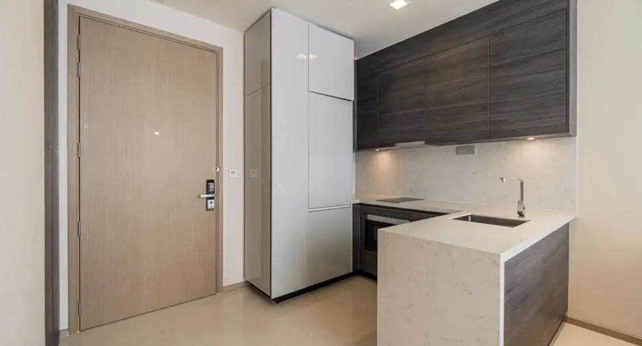 For rent 1 bed condo in Watthana, Bangkok