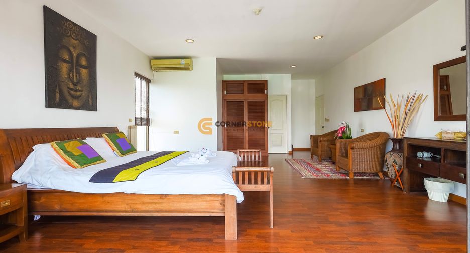 For sale 5 bedrooms condo in Mueang Chon Buri, Chonburi