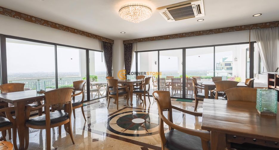 For sale 5 bedrooms condo in Mueang Chon Buri, Chonburi
