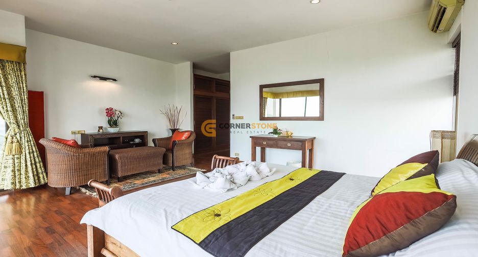 For sale 5 bedrooms condo in Mueang Chon Buri, Chonburi