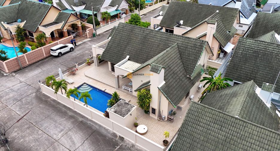 Casa en alquiler y en venta de 4 habitaciones en Bang Lamung, Chonburi
