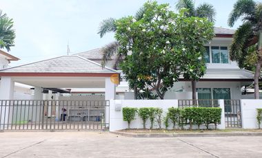 Haus zum Kauf mit 4 Zimmer in Bang Lamung, Chonburi