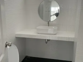 For rent and for sale 3 bedrooms house in Huai Khwang, Bangkok