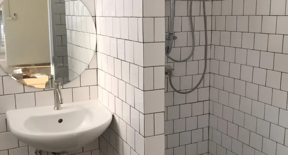 Haus zur Miete und zum Kauf mit 3 Zimmer in Huai Khwang, Bangkok
