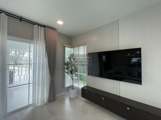 出租 3 卧室 独立屋 在 Bang Phli, Samut Prakan