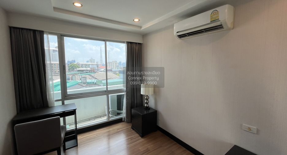 For rent 2 bedrooms condo in Phaya Thai, Bangkok