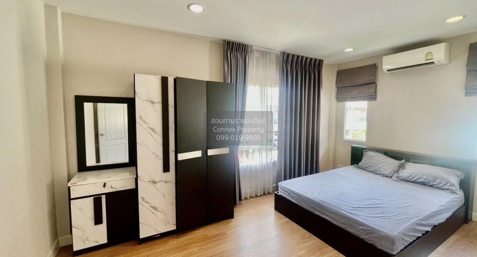 Haus zur Miete mit 5 Zimmer in Thanyaburi, Pathum Thani
