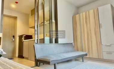 Condo en alquiler de 1 habitaciones en Huai Khwang, Bangkok