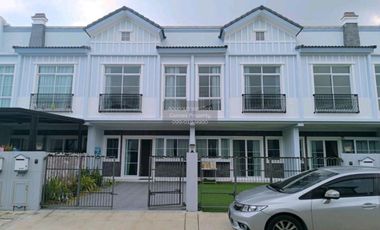 For rent 5 bedrooms townhouse in Prawet, Bangkok