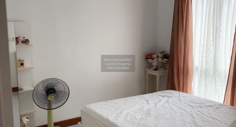 For rent 3 bedrooms townhouse in Suan Luang, Bangkok