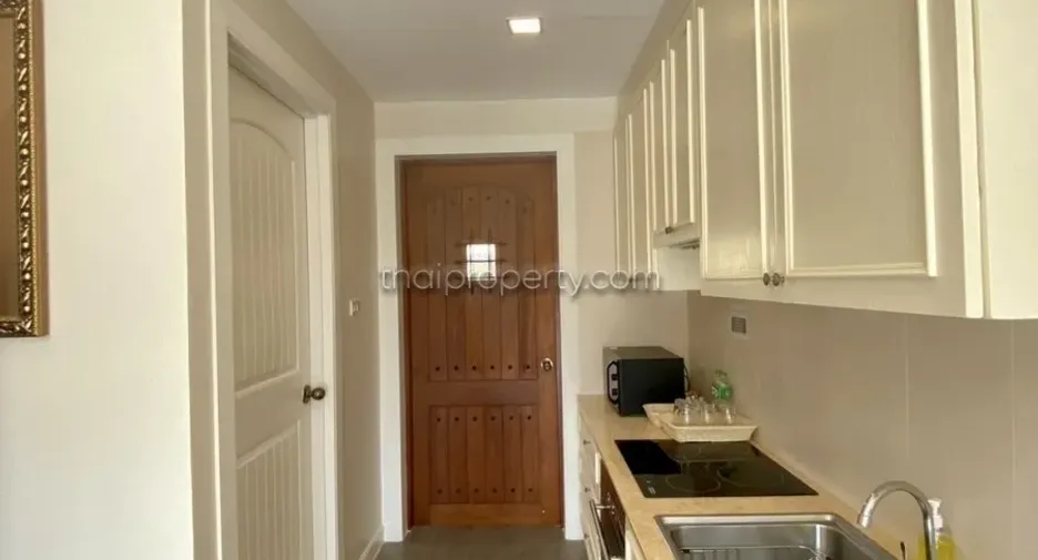 For rent 3 bedrooms house in Huay Yai, Pattaya