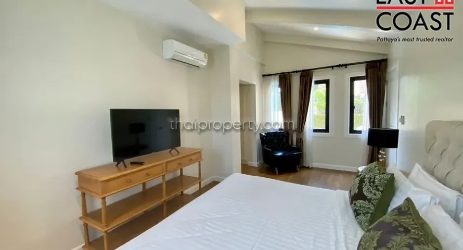 For rent 3 bedrooms house in Huay Yai, Pattaya