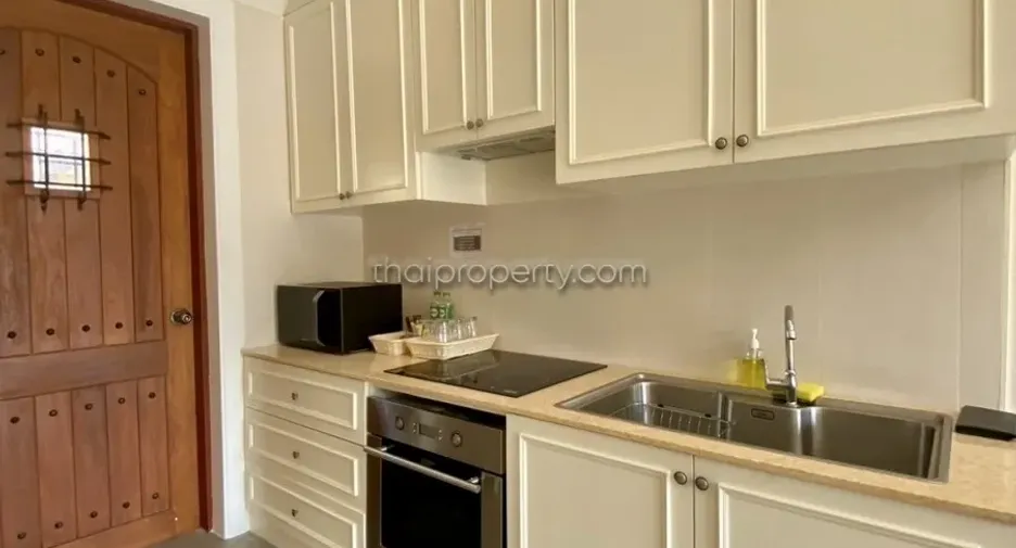 For rent 3 bedrooms house in Huay Yai, Pattaya