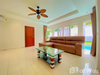 For rent 3 Beds villa in Bang Lamung, Chonburi