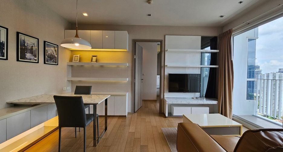 For rent 1 bed condo in Watthana, Bangkok