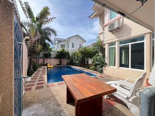 For rent 4 Beds villa in Bang Lamung, Chonburi
