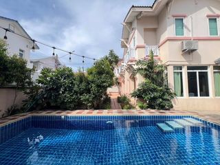 For rent 4 Beds villa in Bang Lamung, Chonburi