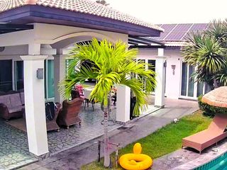 For sale 4 bed villa in Hua Hin, Prachuap Khiri Khan