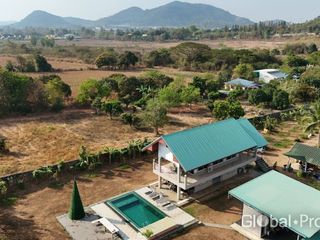 For sale 3 bedrooms house in Bang Saray, Pattaya