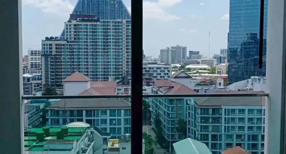 For rent 1 bed condo in Bang Rak, Bangkok