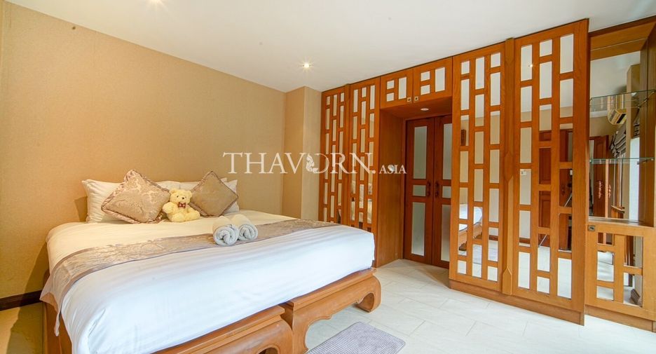 For sale 4 bedrooms house in Bang Lamung, Chonburi